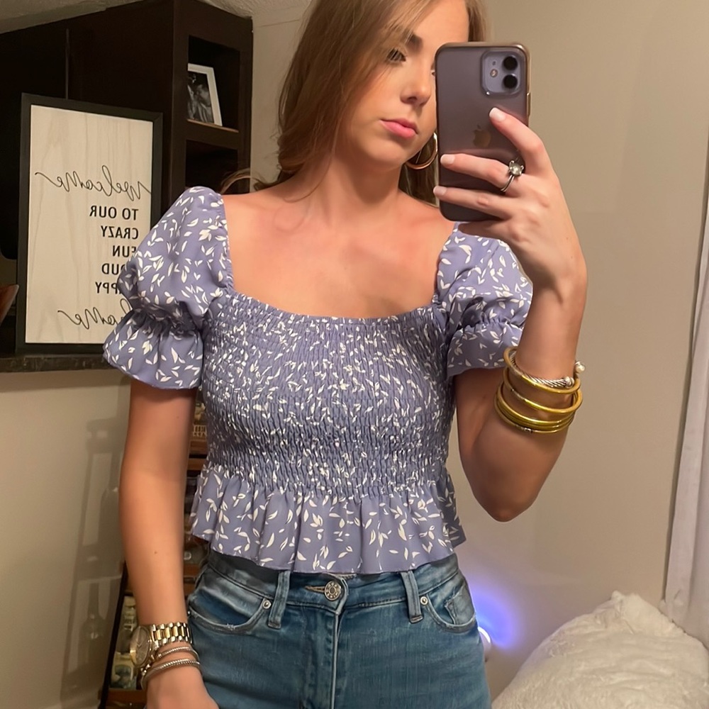 Blue & White Puff Sleeve Top